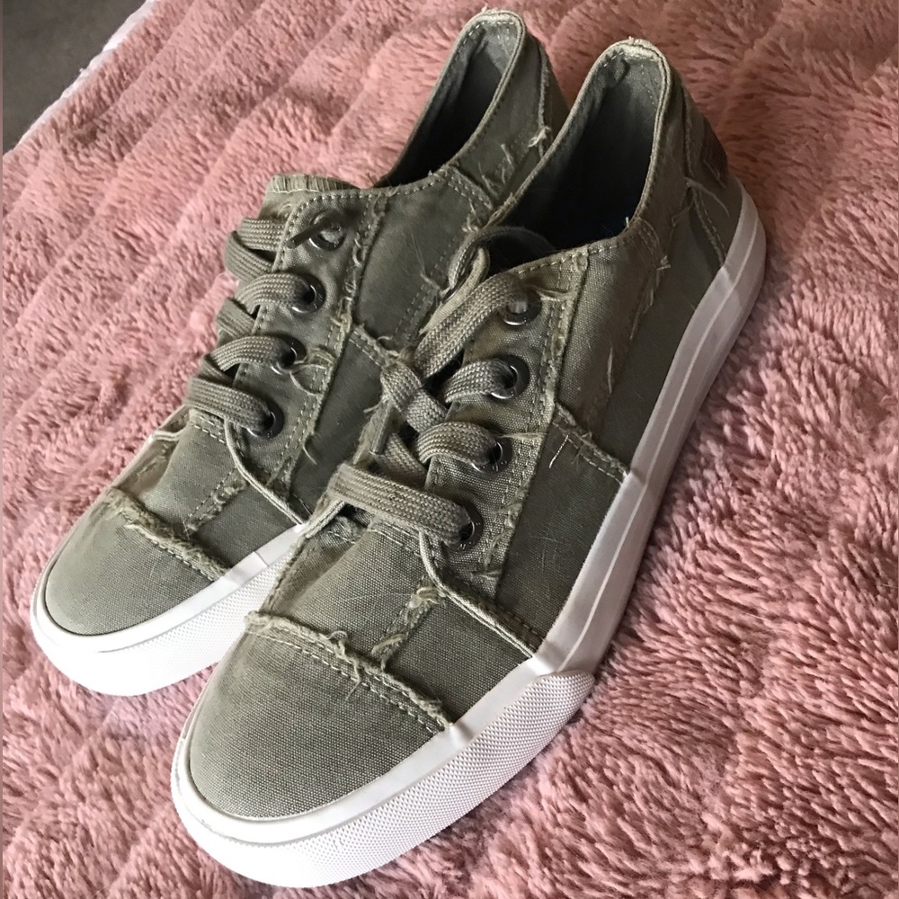 Olive Green Sneakers | Women’s Size 9